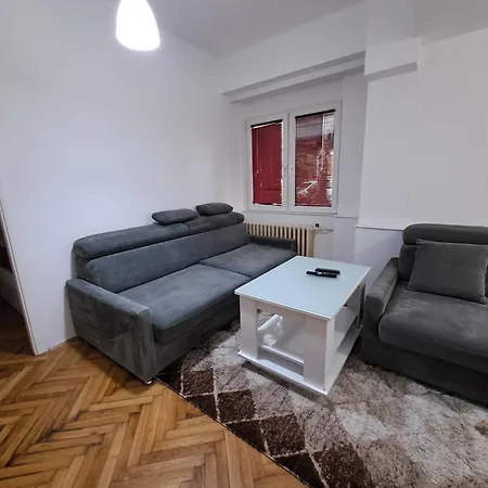Apartment Go-di